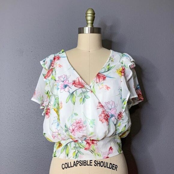 Code x Mode Cropped Floral Ruffle Surplice Top size Medium - Picture 4 of 13